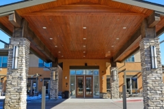 SV-Front-of-building